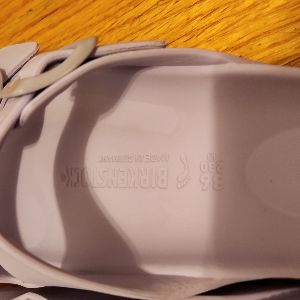 Birkenstock Arizona EVA Sandals, size 36, Lilac - Picture 5 of 9